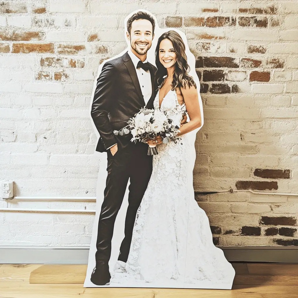 Custom Life Size Cardboard Cut - đánh giá và giá Photo Booth Prop