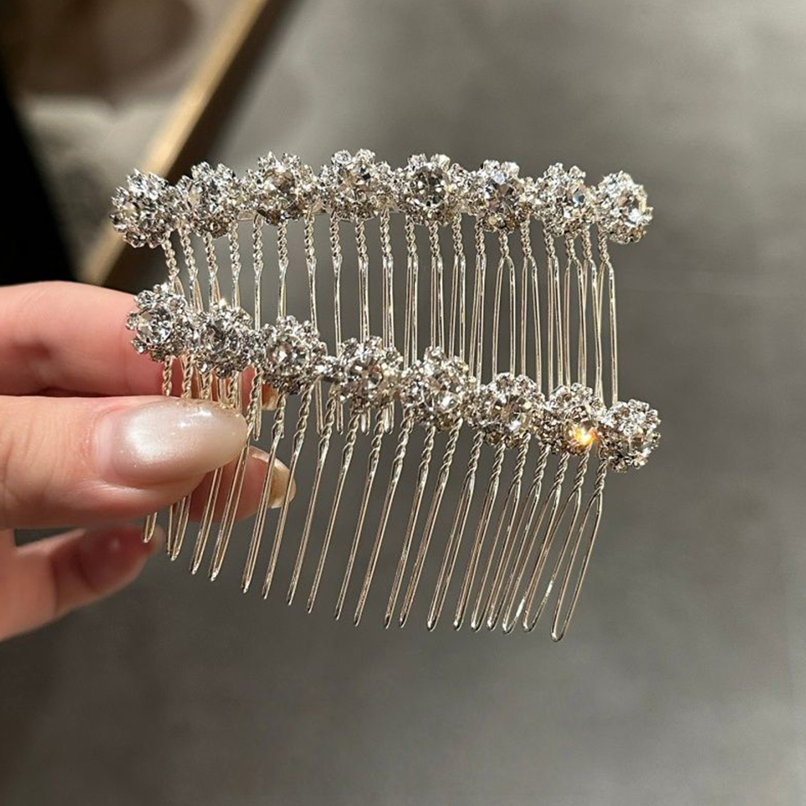 Minimalist Rhinestone Flower H - đánh giá và giá Wedding Decoration Supply