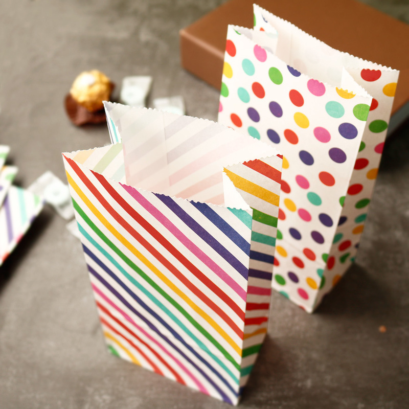 Small Paper Bags Rainbow Print - đánh giá và giá Wedding Event Supply