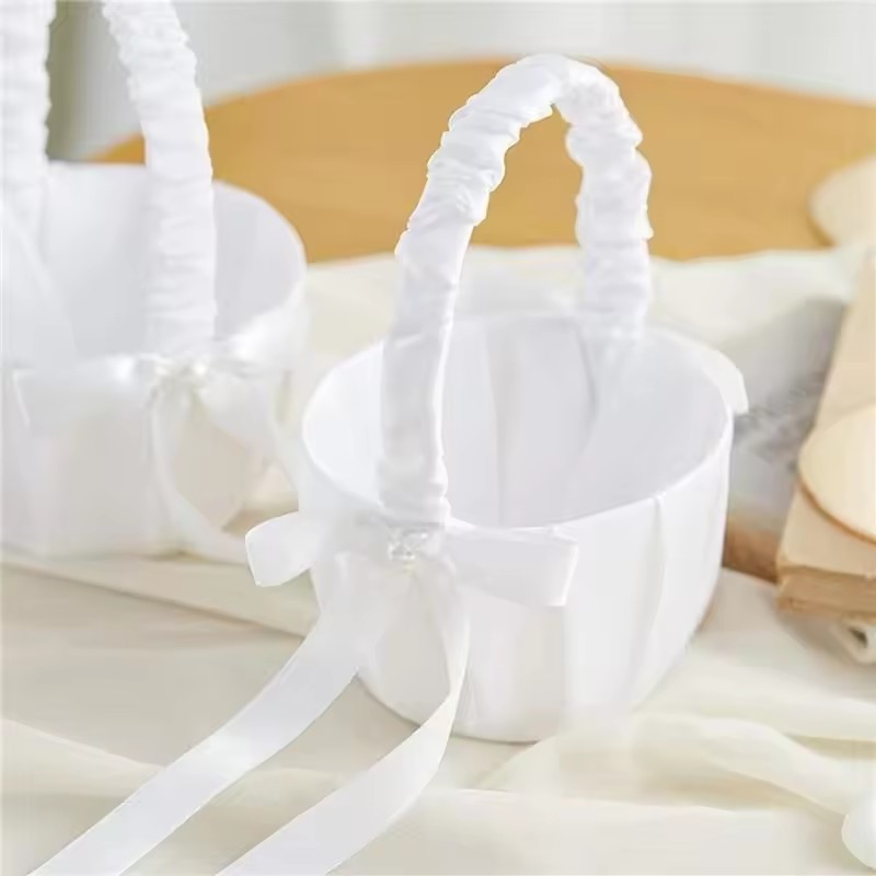 Wedding White Satin Bow Flower - đánh giá và giá Wedding Hampers