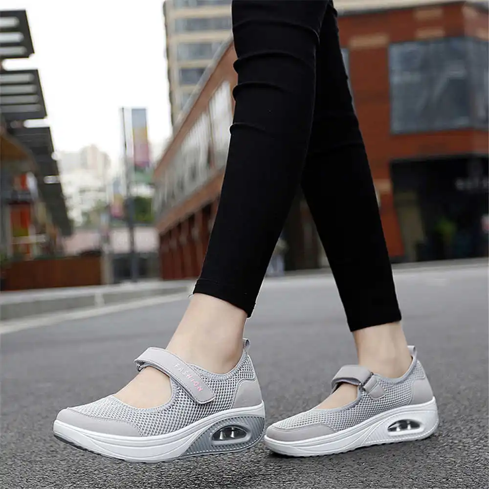 36-41 Demi-season Colored Snea - đánh giá và giá Wedding Supply Store Canada